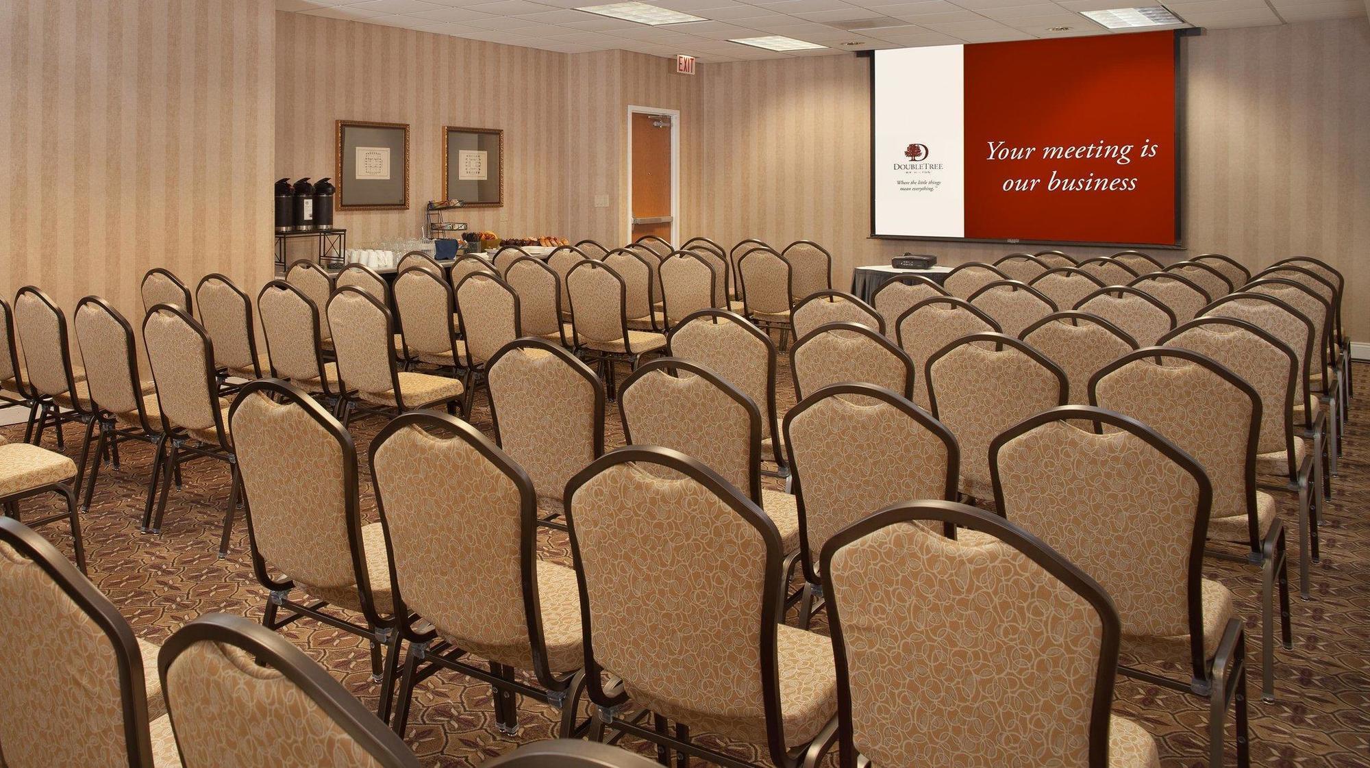 Hotel Doubletree By Hilton Chicago Schaumburg Zewnętrze zdjęcie