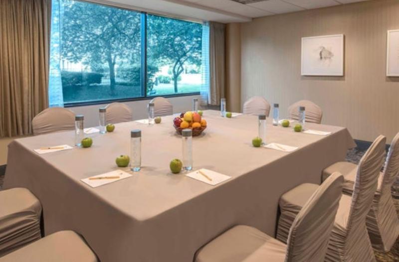 Hotel Doubletree By Hilton Chicago Schaumburg Zewnętrze zdjęcie